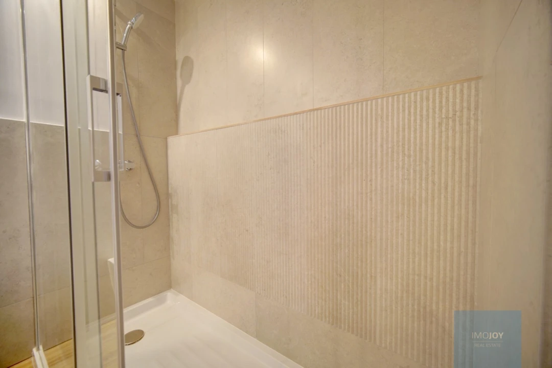 Apartamento T2 para Arrendamento em Santo António dos Cavaleiros e Frielas Foto 11