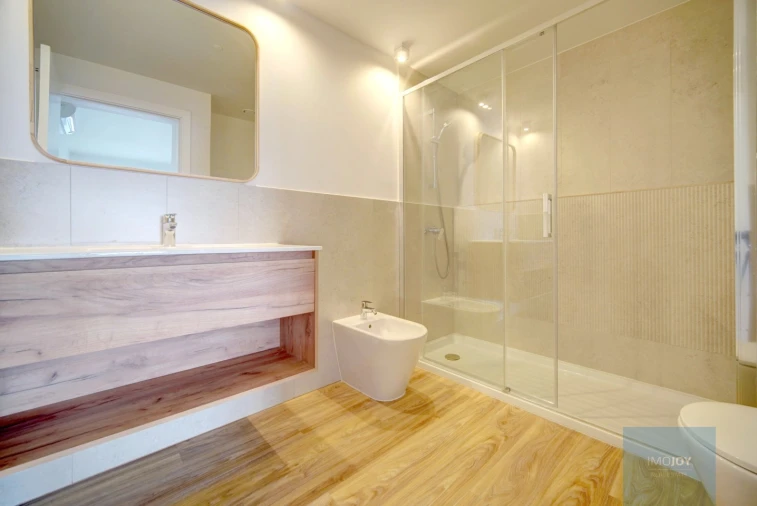 Apartamento T2 para Arrendamento em Santo António dos Cavaleiros e Frielas Foto 10