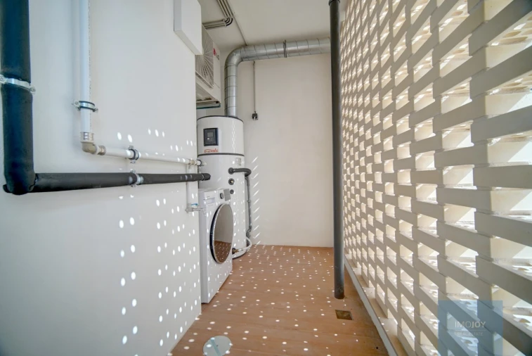 Apartamento T2 para Arrendamento em Santo António dos Cavaleiros e Frielas Foto 22