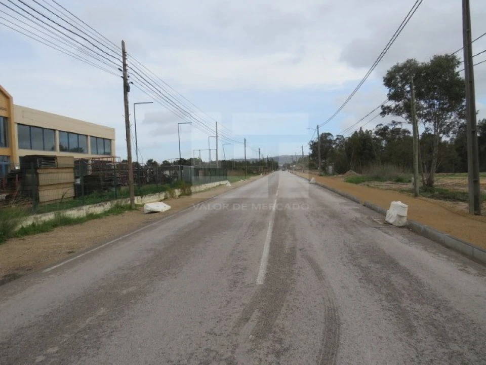 Armazém para Venda em Quinta do Anjo Foto 5