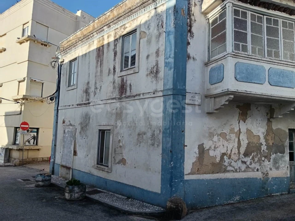 Moradia para Venda em Valado dos Frades Foto 3