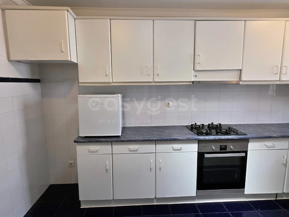Moradia T3 para Venda em Fajã de Baixo Foto 12