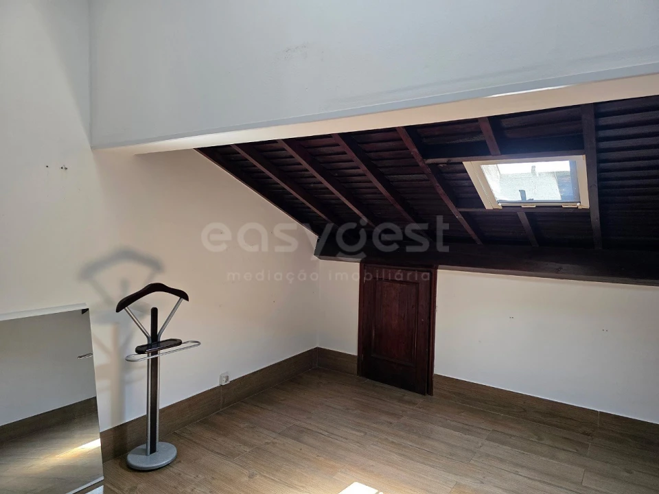 Moradia T3 para Venda em Fajã de Baixo Foto 21