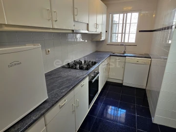 Moradia T3 para Venda em Fajã de Baixo