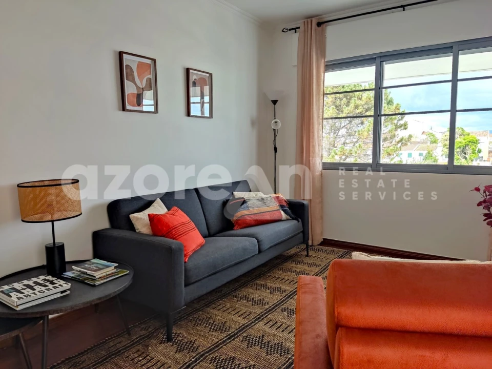 Apartamento T2 para Venda em Ponta Delgada (São José) Foto 3