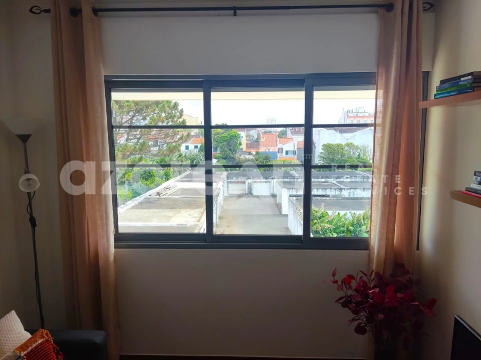 Apartamento T2 para Venda em Ponta Delgada (São José) Foto 7