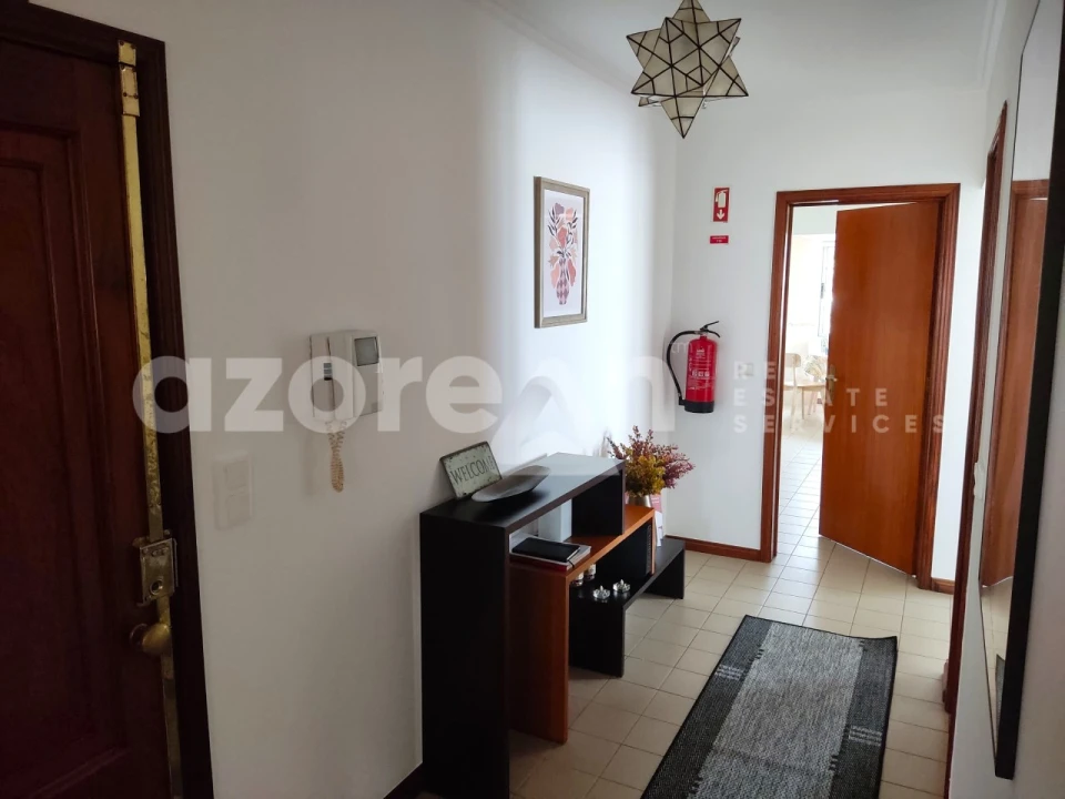 Apartamento T2 para Venda em Ponta Delgada (São José) Foto 9