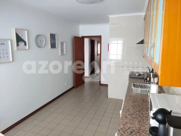 Apartamento T2 para Venda em Ponta Delgada (São José)