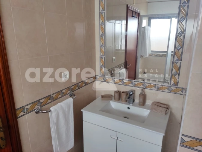 Apartamento T2 para Venda em Ponta Delgada (São José) Foto 16