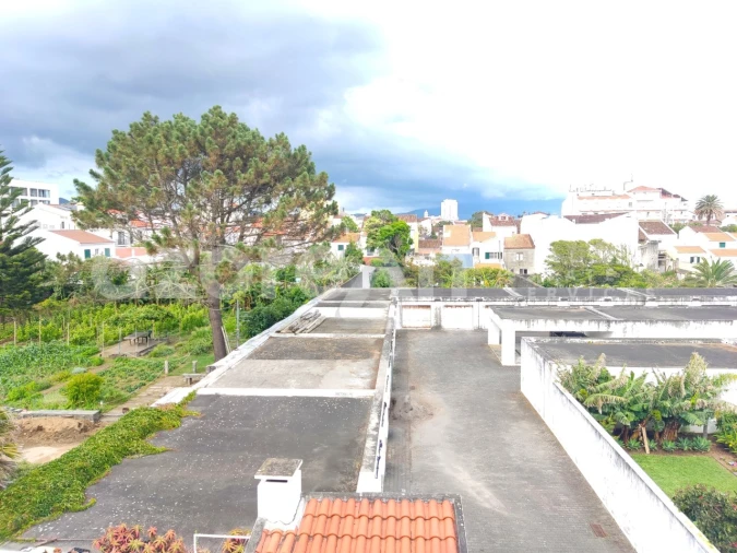 Apartamento T2 para Venda em Ponta Delgada (São José) Foto 22