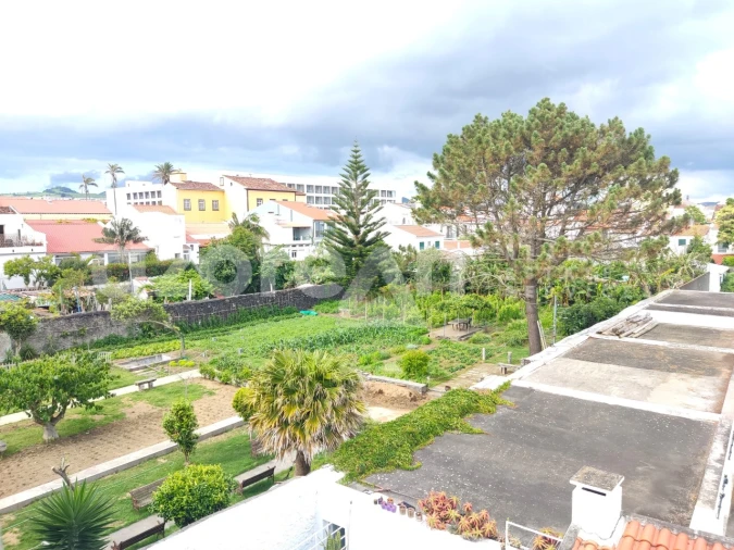 Apartamento T2 para Venda em Ponta Delgada (São José) Foto 23