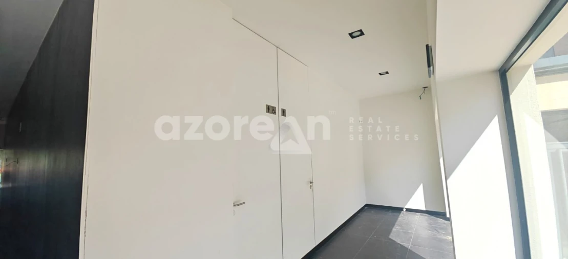 Loja para Arrendamento em Ponta Delgada (São Pedro) Foto 15