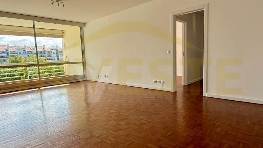 Apartamento T2 para Arrendamento em Cascais e Estoril