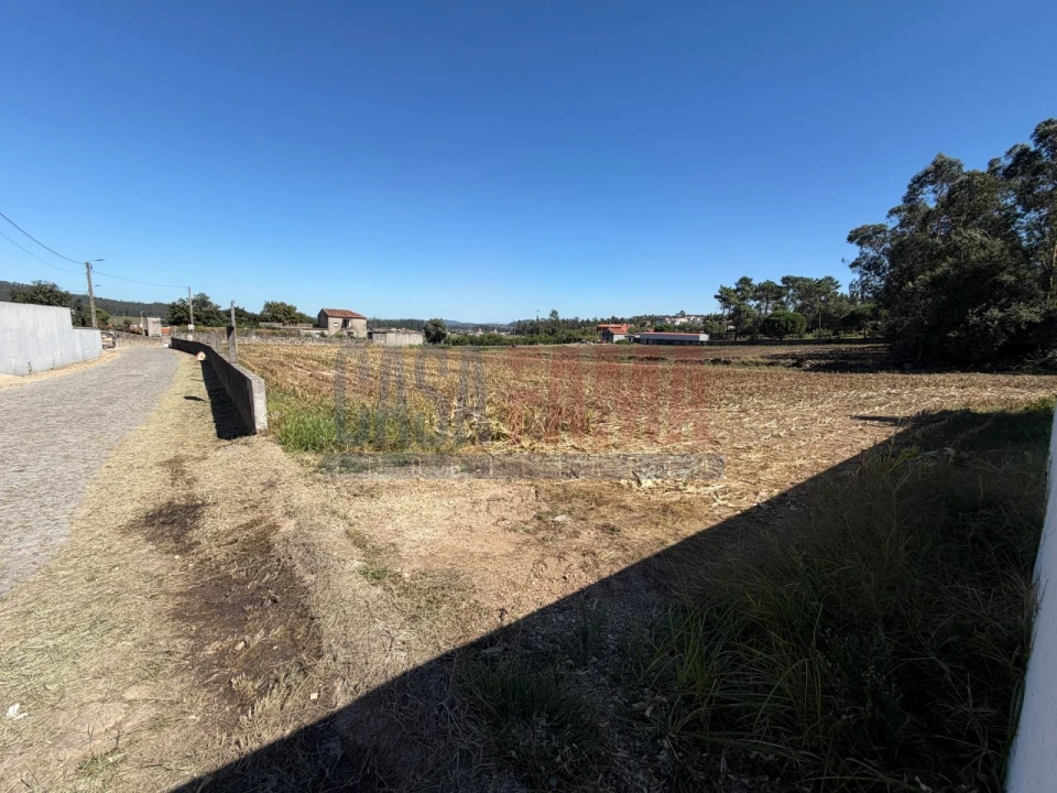 Terreno para Venda em Rio Mau e Arcos Foto 1