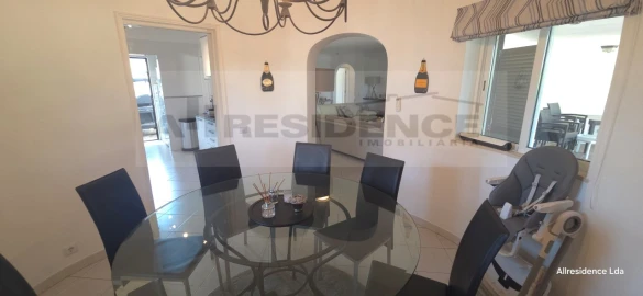 Moradia T3 para Venda em Albufeira e Olhos de Água