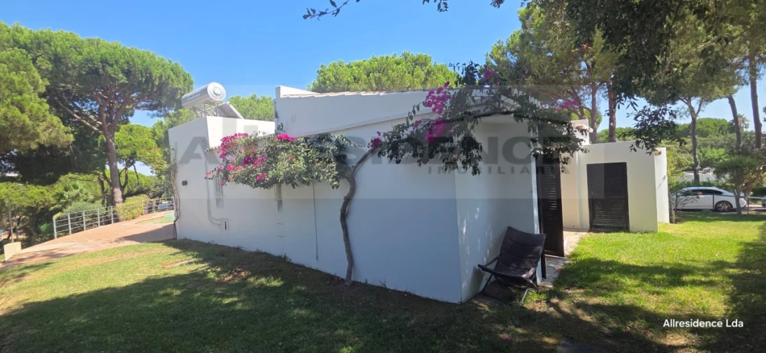 Moradia T3 para Venda em Albufeira e Olhos de Água Foto 6