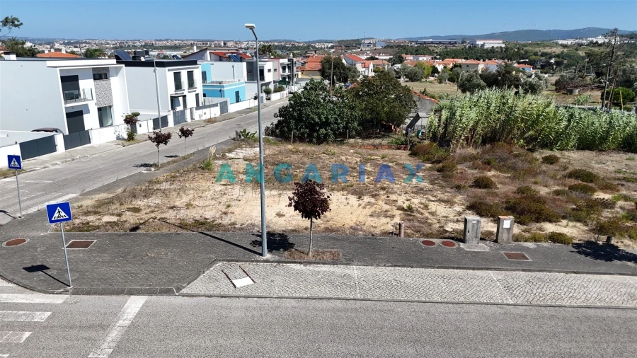 Terreno para Venda em Parceiros e Azoia Foto 5