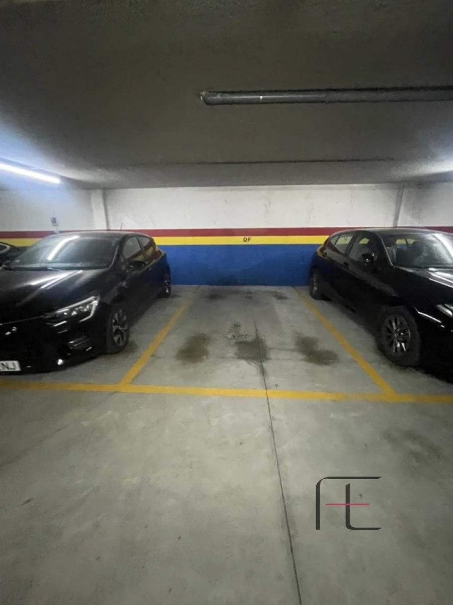 Apartamento T3 para Venda em Lordelo do Ouro e Massarelos Foto 13