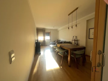Apartamento T2 para Venda em São Mamede de Infesta e Senhora da Hora