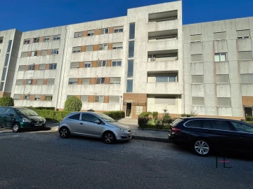 Apartamento T2 para Venda em São Mamede de Infesta e Senhora da Hora