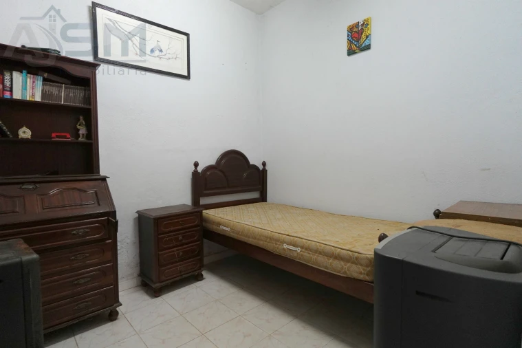 Prédio para Venda em Cacém e São Marcos Foto 50