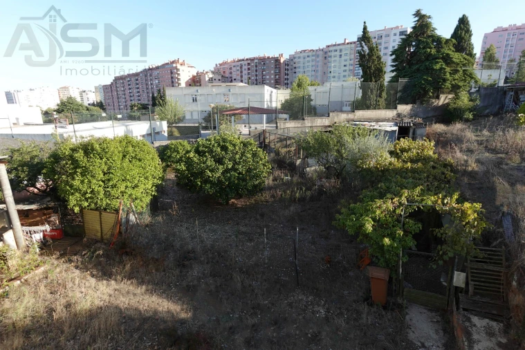 Prédio para Venda em Cacém e São Marcos Foto 45