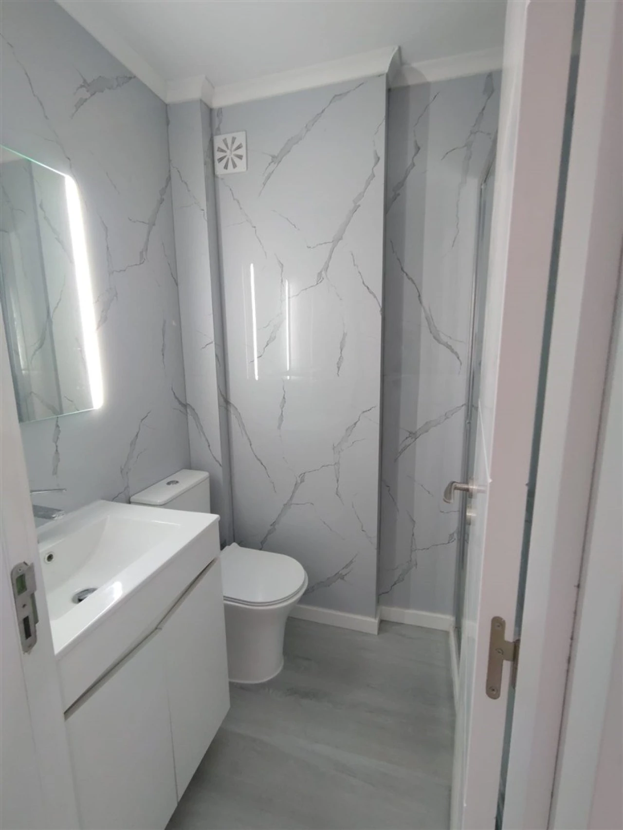 Apartamento T2 para Venda em Benfica Foto 27