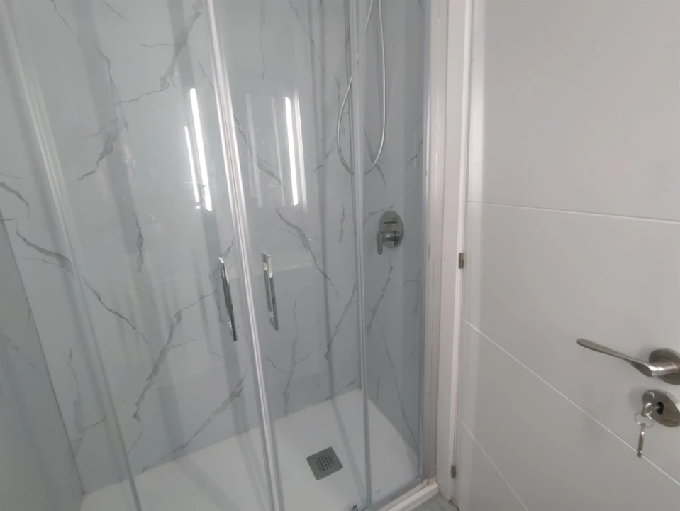 Apartamento T2 para Venda em Benfica Foto 24