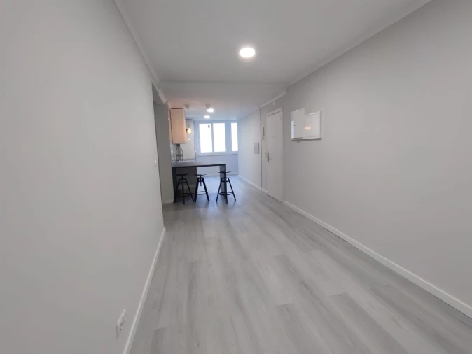 Apartamento T2 para Venda em Benfica Foto 6