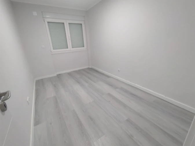 Apartamento T2 para Venda em Benfica Foto 22