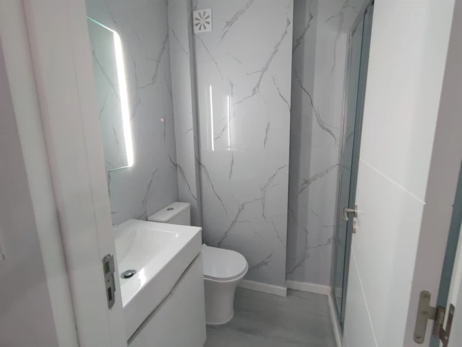 Apartamento T2 para Venda em Benfica Foto 26