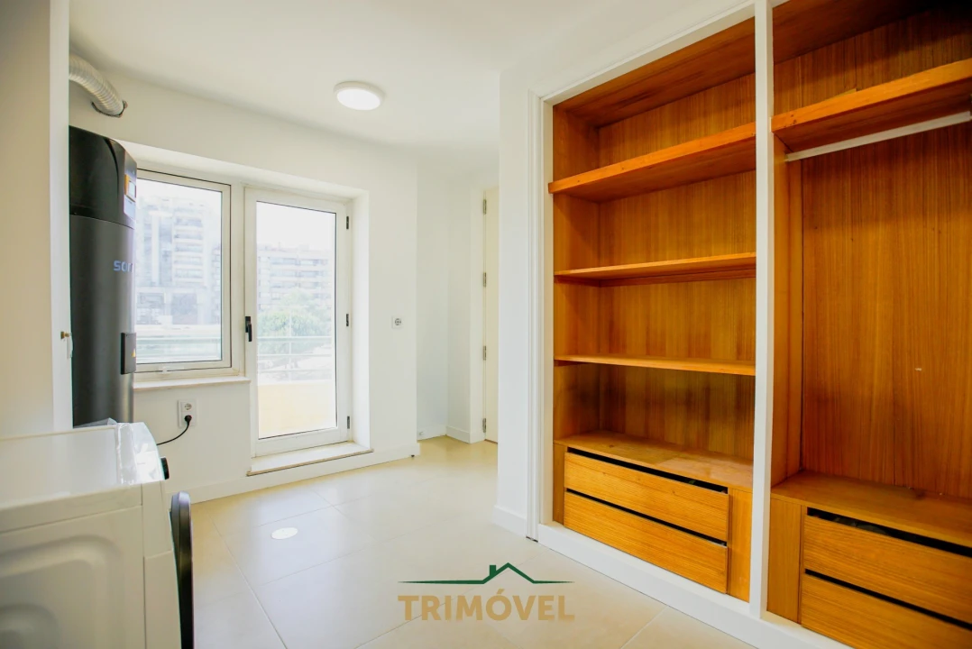 Apartamento T4 para Venda em O. Azeméis, Riba-Ul, Ul, Macinhata Seixa, Madail Foto 13