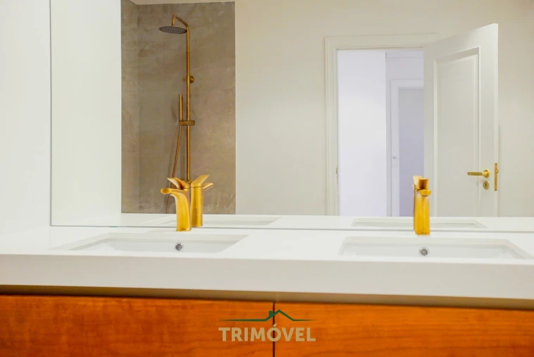 Apartamento T4 para Venda em O. Azeméis, Riba-Ul, Ul, Macinhata Seixa, Madail Foto 36