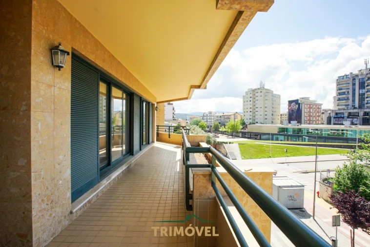 Apartamento T4 para Venda em O. Azeméis, Riba-Ul, Ul, Macinhata Seixa, Madail Foto 42
