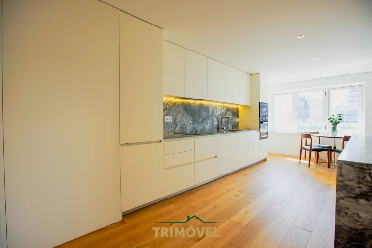 Apartamento T4 para Venda em O. Azeméis, Riba-Ul, Ul, Macinhata Seixa, Madail Foto 8