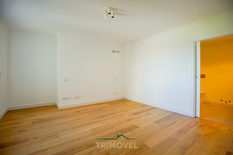 Apartamento T4 para Venda em O. Azeméis, Riba-Ul, Ul, Macinhata Seixa, Madail Foto 46