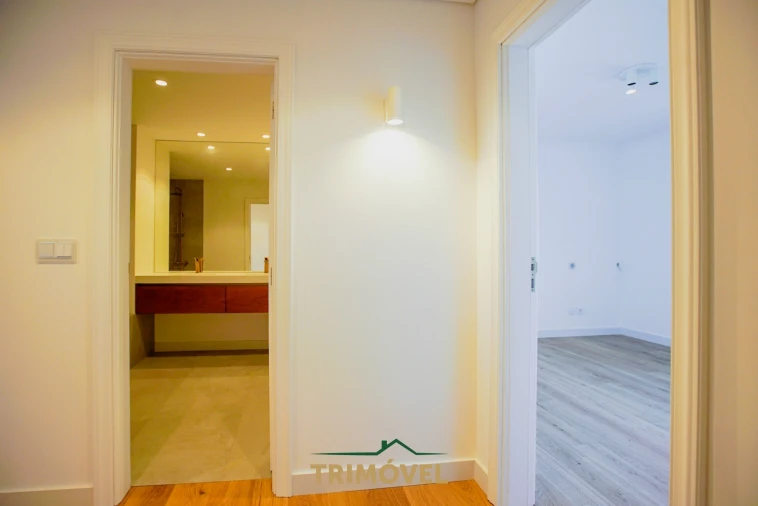 Apartamento T4 para Venda em O. Azeméis, Riba-Ul, Ul, Macinhata Seixa, Madail Foto 32