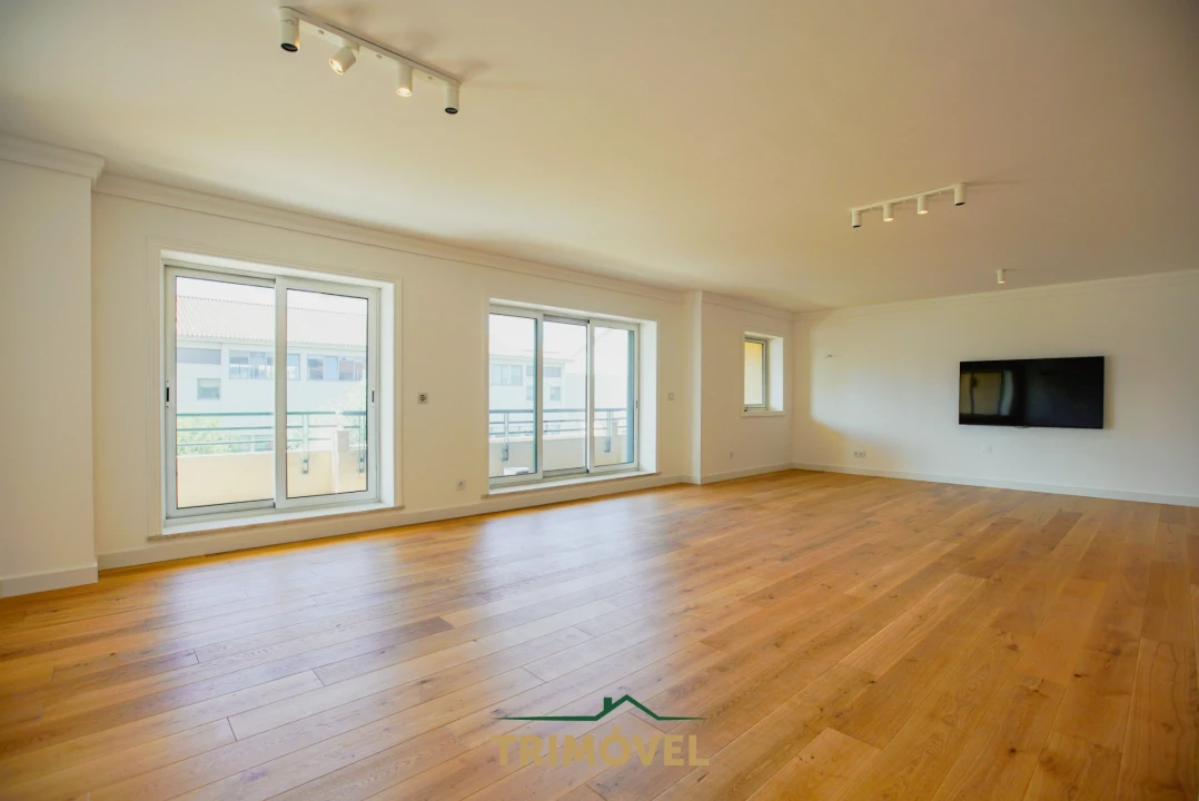 Apartamento T4 para Venda em O. Azeméis, Riba-Ul, Ul, Macinhata Seixa, Madail Foto 15