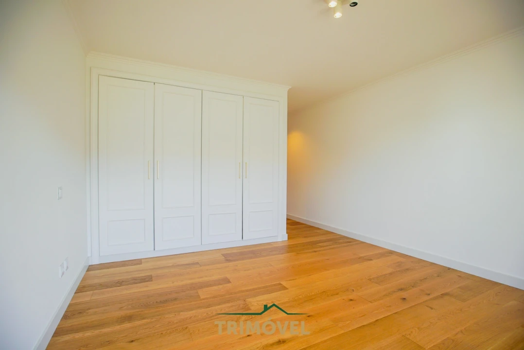 Apartamento T4 para Venda em O. Azeméis, Riba-Ul, Ul, Macinhata Seixa, Madail Foto 30