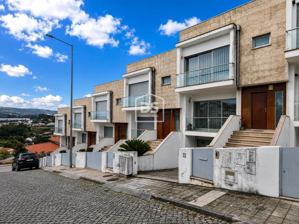 Moradia T3 para Venda em Cristelos, Boim e Ordem Foto 1