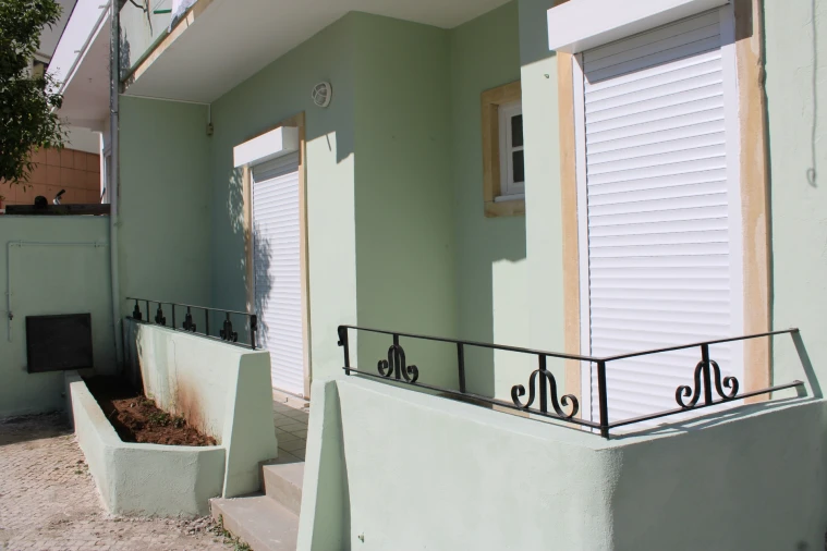 Apartamento T3 para Arrendamento em Santo Antonio dos Olivais Foto 12