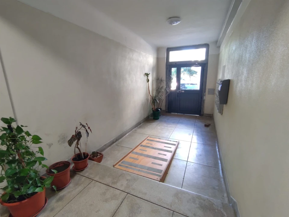 Apartamento T2 para Venda em Benfica Foto 18