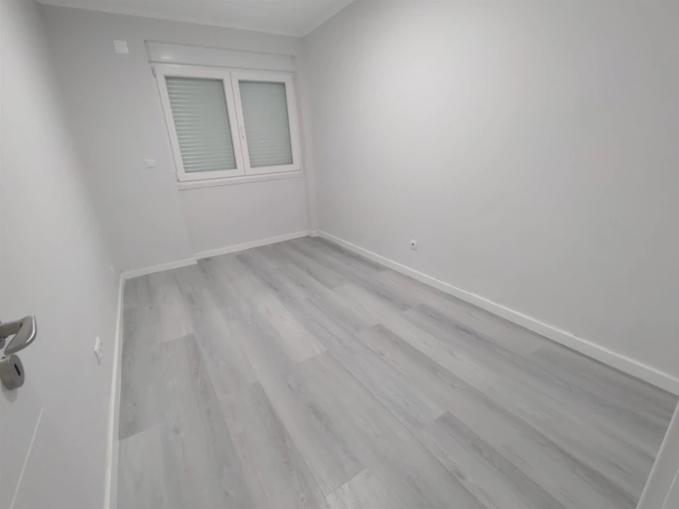 Apartamento T2 para Venda em Benfica Foto 22