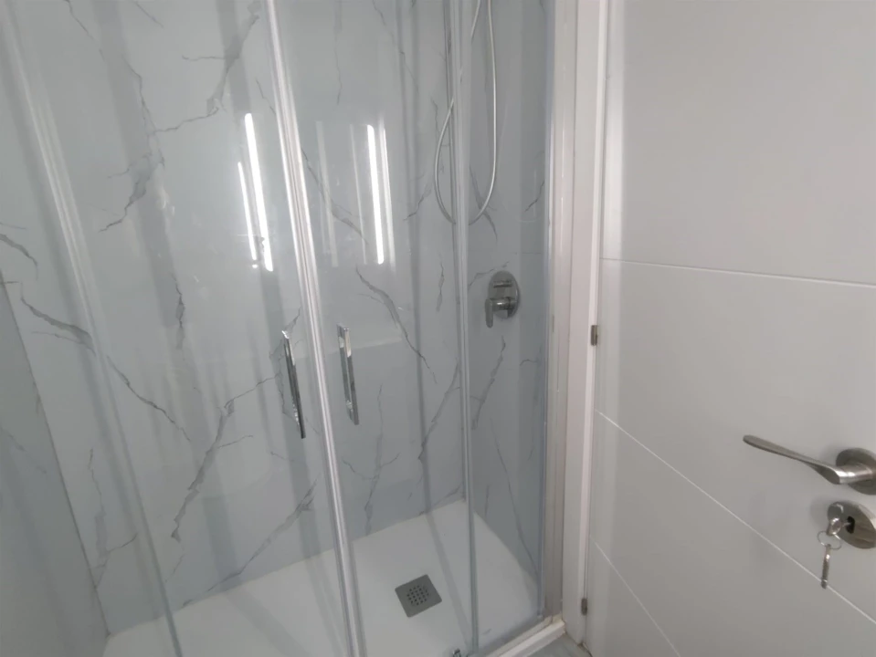 Apartamento T2 para Venda em Benfica Foto 24
