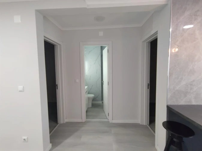 Apartamento T2 para Venda em Benfica Foto 19