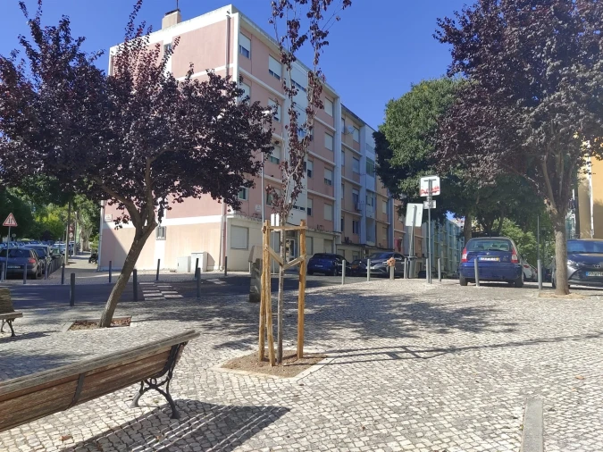 Apartamento T2 para Venda em Benfica Foto 4