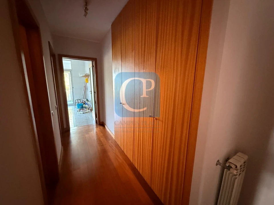Apartamento T2 para Arrendamento em Cidade da Maia Foto 9