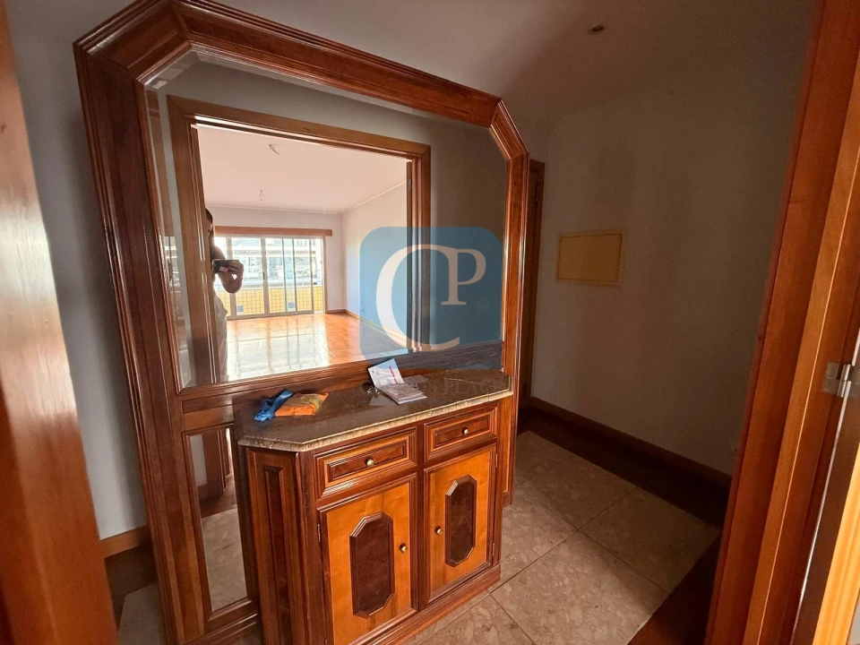 Apartamento T2 para Arrendamento em Cidade da Maia Foto 3