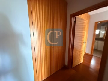 Apartamento T2 para Arrendamento em Cidade da Maia