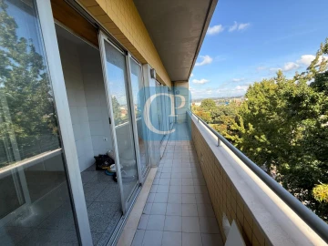 Apartamento T2 para Arrendamento em Cidade da Maia